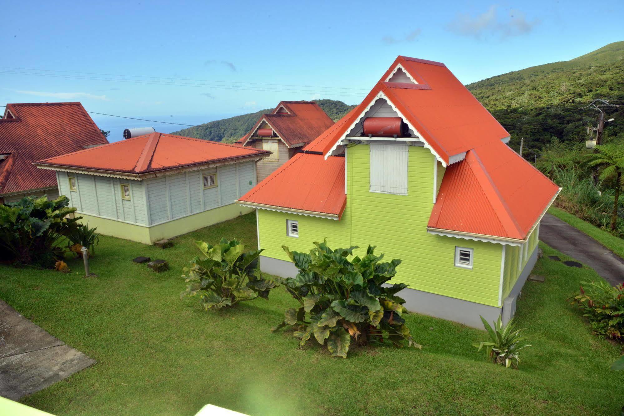 Auberge De La Montagne Pelee Hotel Saint-Pierre Esterno foto